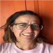 Offro insegnamenti divertenti per una materie ostiche: matematica e chimica. Mi rivolgo a ragazzi delle scuole medie e superiori.
